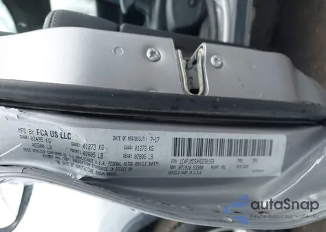 2017 Jeep Cherokee Limited 4X4 z USA, uszkodzony, nr VIN 1C4PJMDSXHD230163